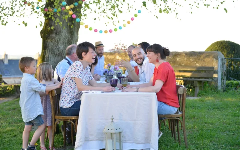 Repas de famille à Sainte-Suzanne