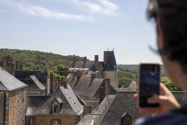 Vue depuis la Tour du Guet de Sainte-Suzanne