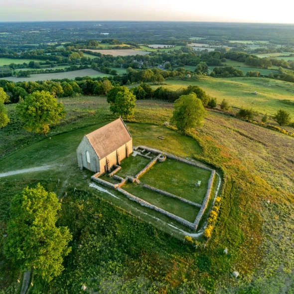 Colline du Montaigu en drône - Hambers