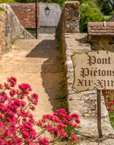 Pont médiéval de Saint-Pierre-sur-Erve